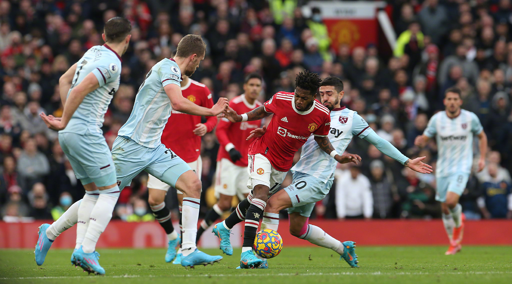 成为球队取 成为球队取