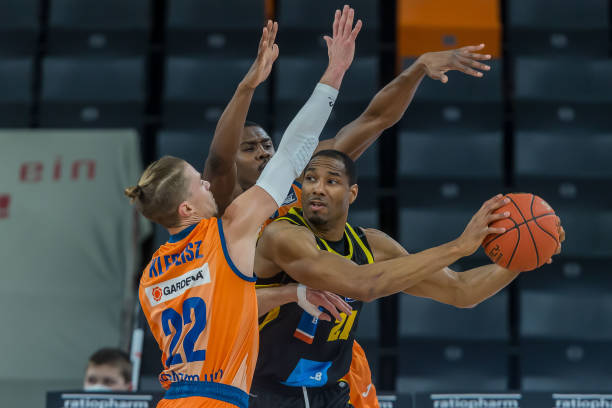 以及其对各 以及其对各