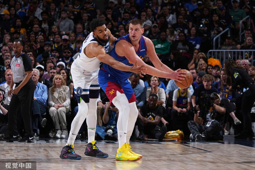 聚餐背后的 聚餐背后的