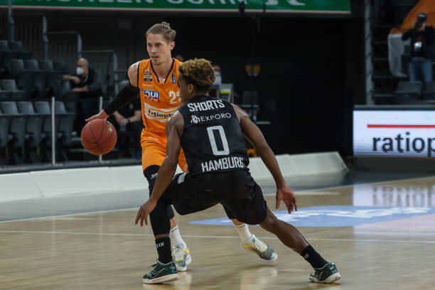 稳住阵脚 稳住阵脚