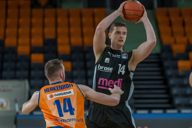 避免陷入成 避免陷入成