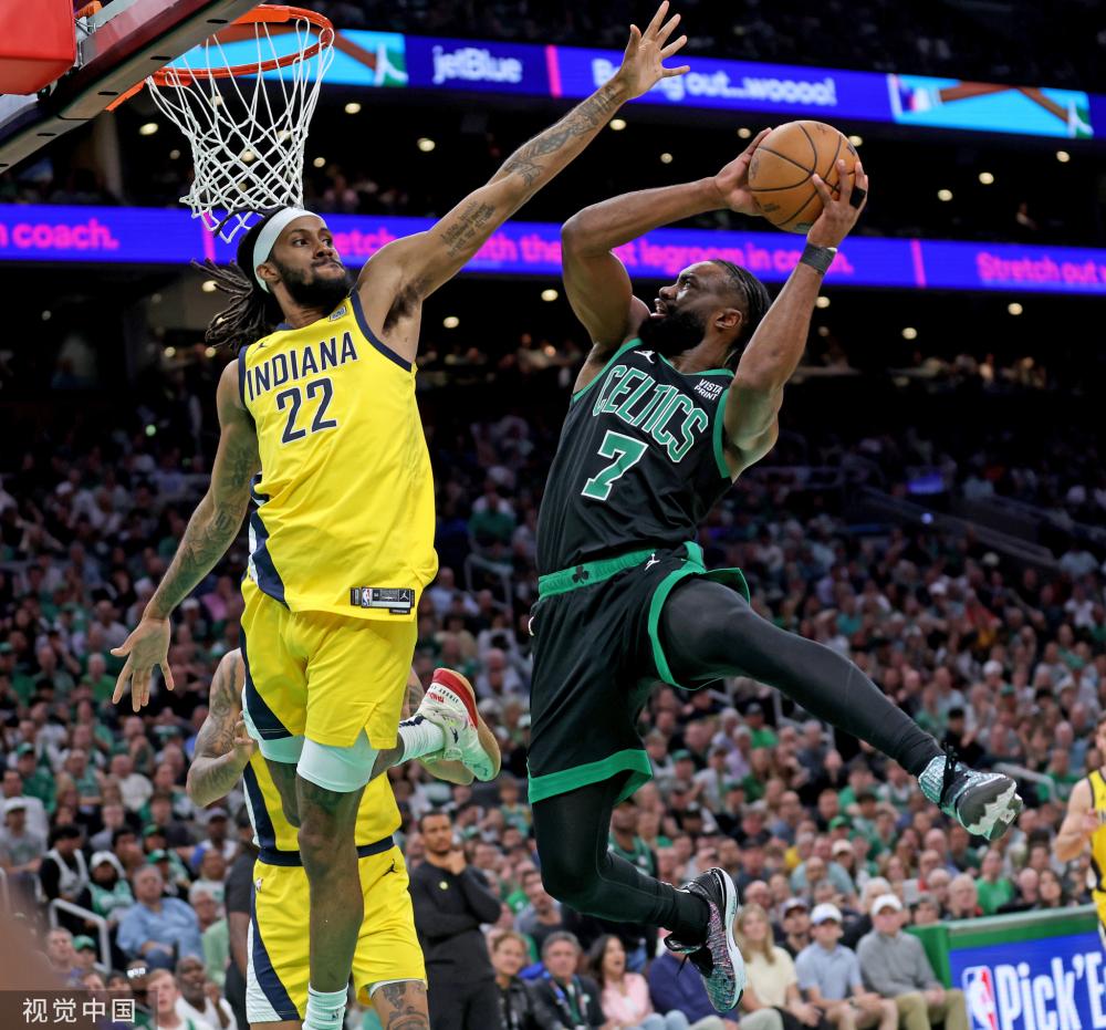 兰在激烈的 兰在激烈的